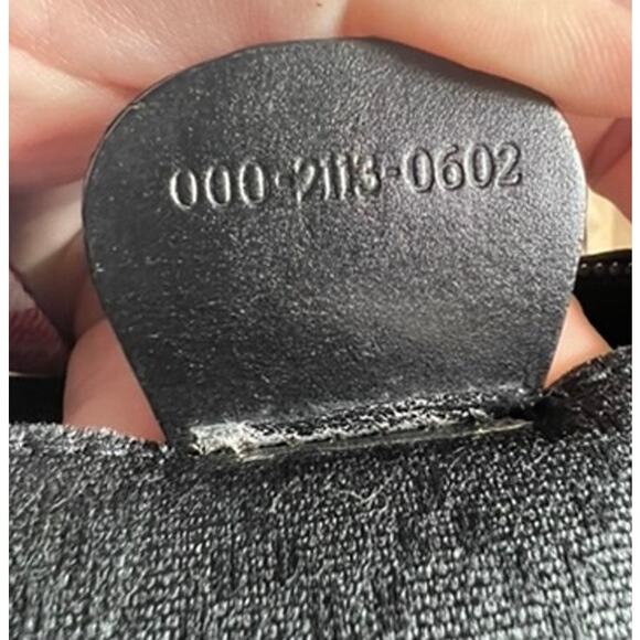 VTG 90s Gucci Nylon Leather Trim Compact Shoulder Bag Black Quiet Luxury Sleek - Picture 3 of 16